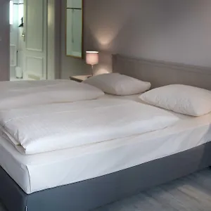 Hotel Deutsches Theater, Munich