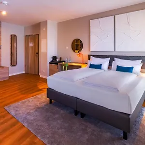 Ramada Encore By Wyndham Messe Ξενοδοχείο